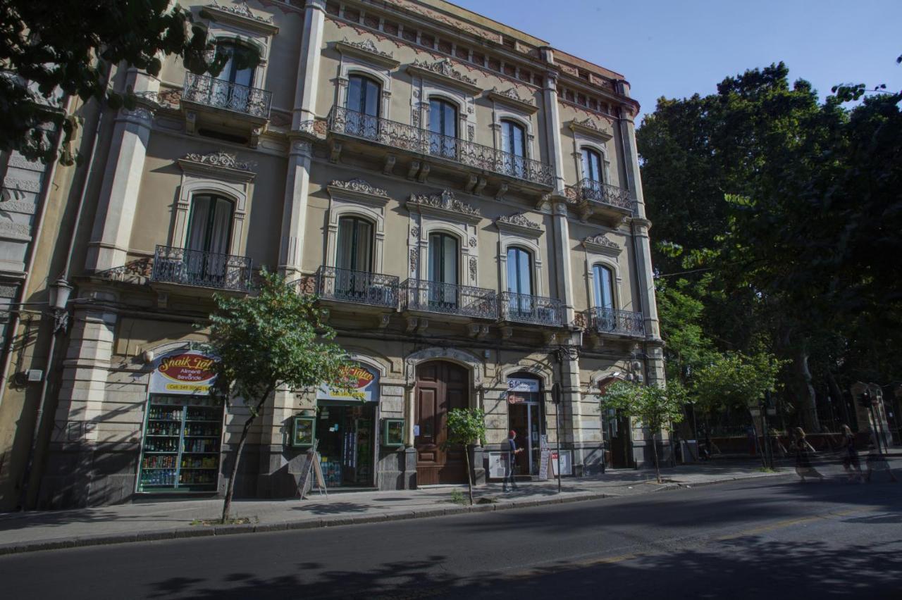 Palazzo Pastura B&B And Apartments Catânia Exterior foto